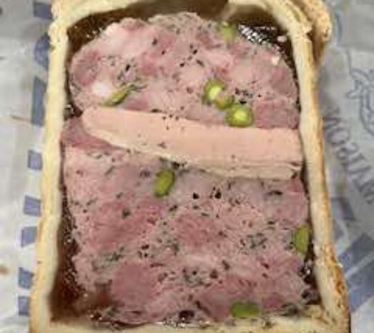Pâté en croute volaille et foie gras
